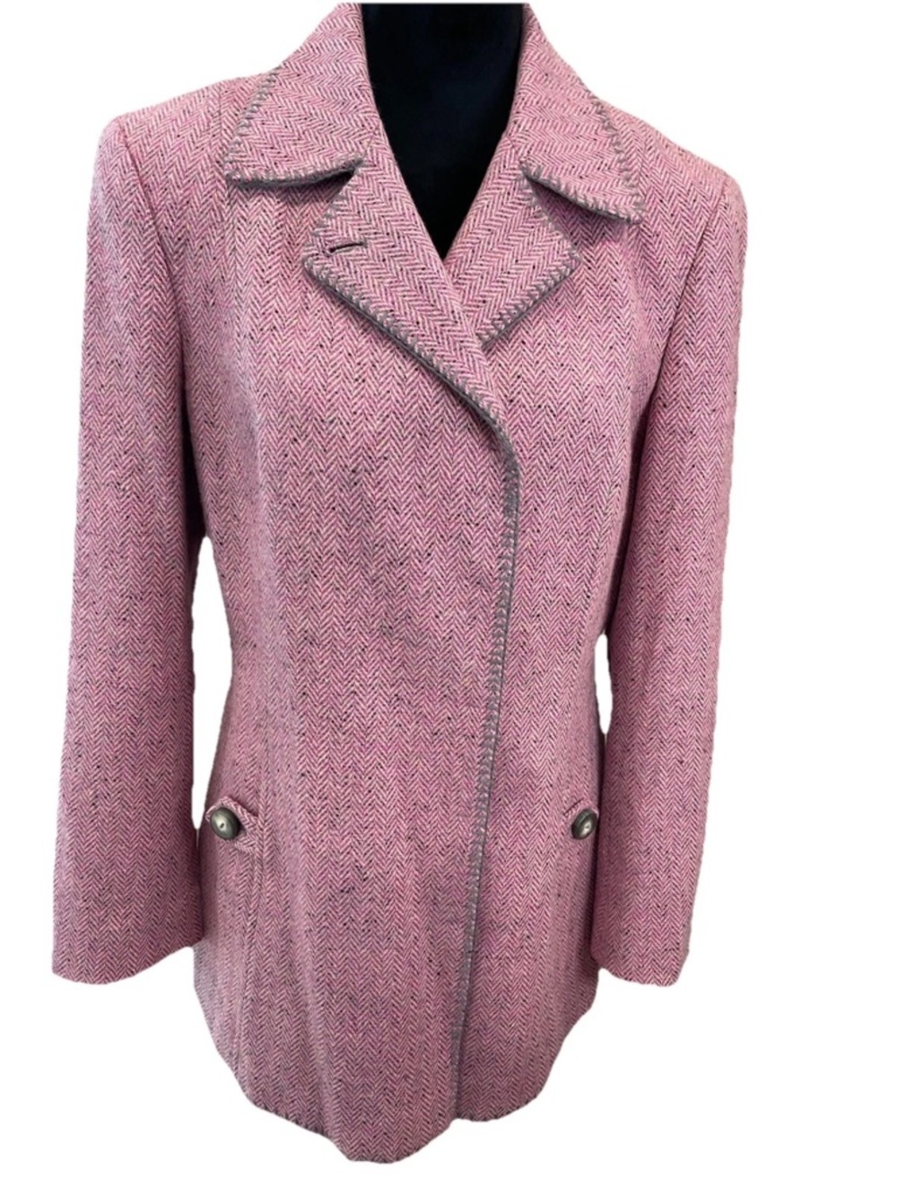 Worth New York ladies pink herringbone tweed 100% wool jacket size 8 whipstitch